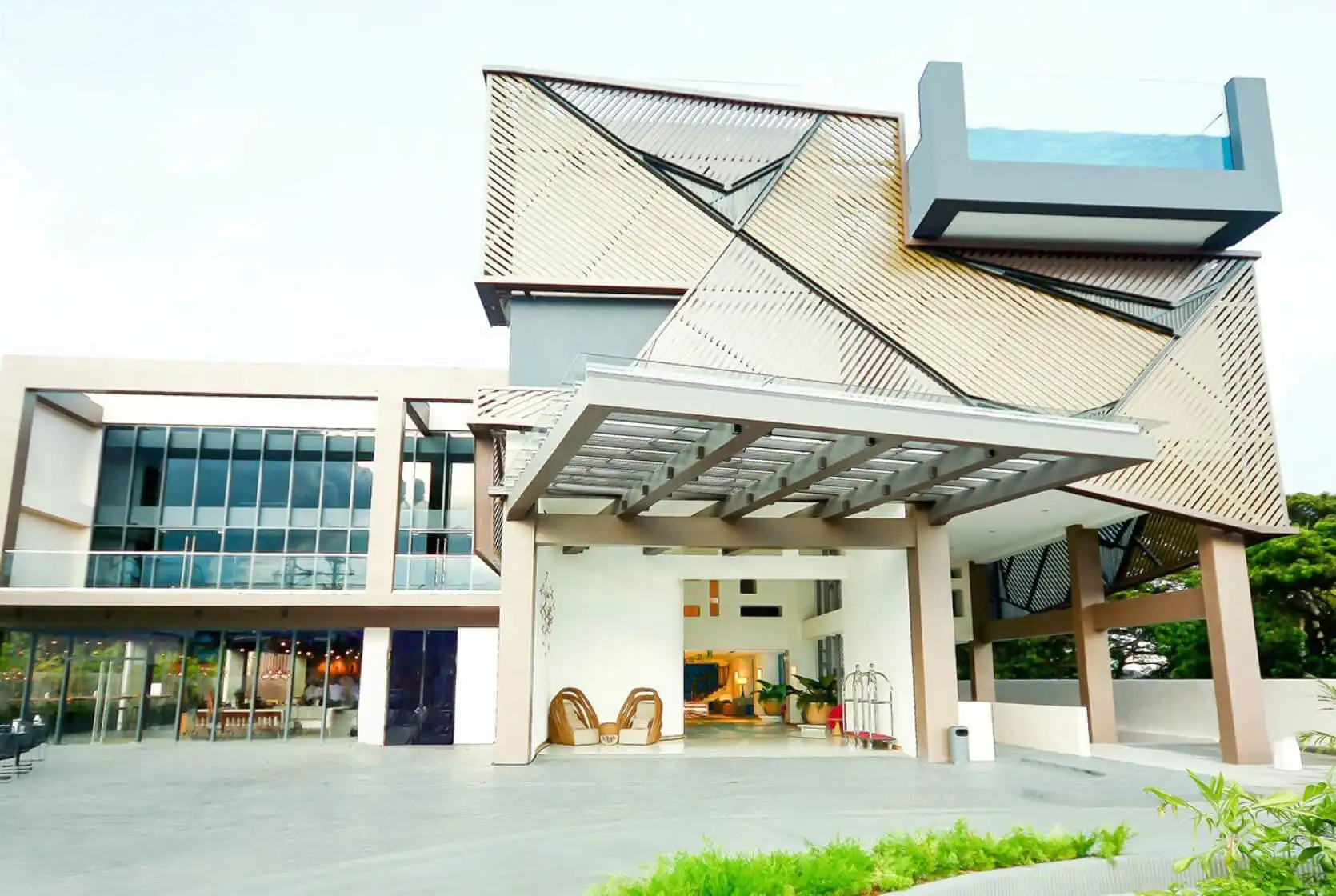 hue-hotel-palawan